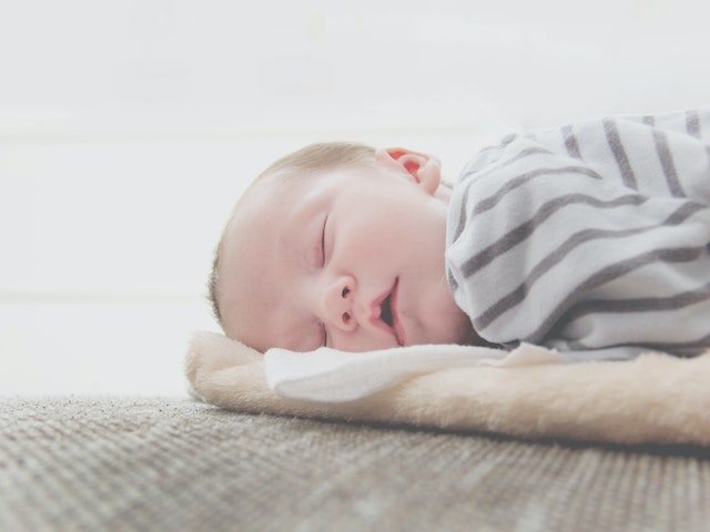 Comment aider un bébé à s’endormir ?